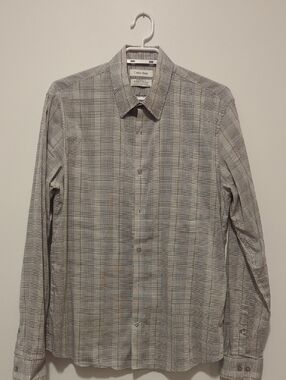 Calvin Klein Gray Plaid Long-Sleeve Dress Shirt